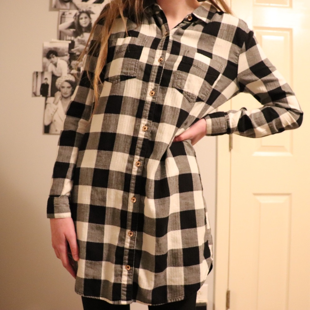 Black and white plaid tunic shirt dress
